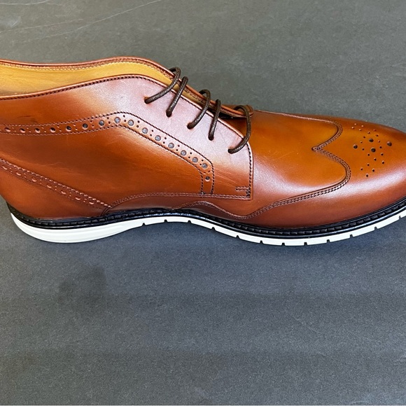 Charles Tyrwhitt TAN LACE-UP URBAN TRAIL LEATHER BOOTS/TAN/Size 11 /Portugal main image 4